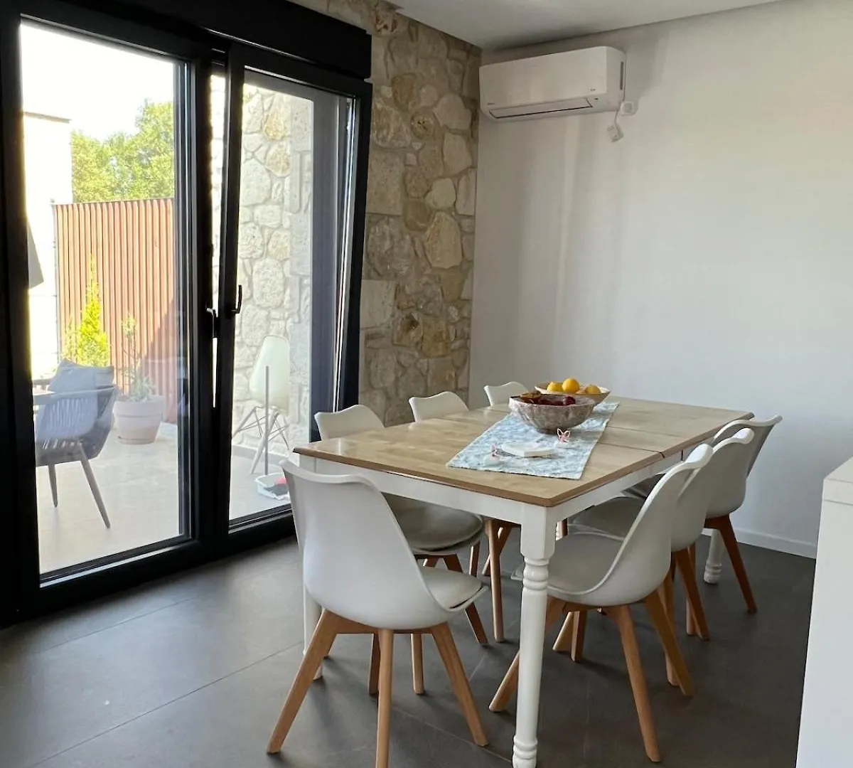 Exclusive New Villa With Private Pool - 4Br Néa Fókaia