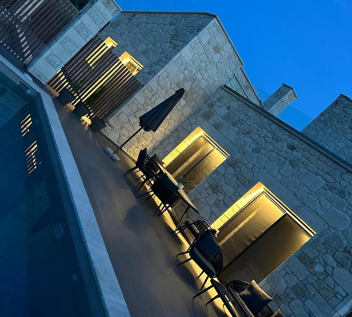 Exclusive New Villa With Private Pool - 4Br Néa Fókaia
