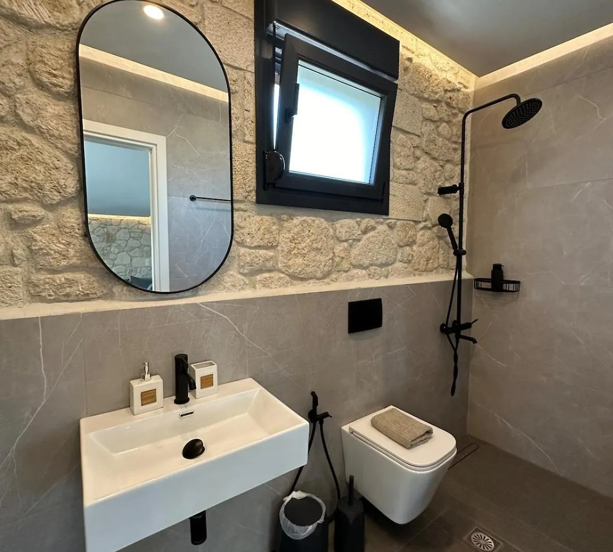 Exclusive New Villa With Private Pool - 4Br Nea Fokea